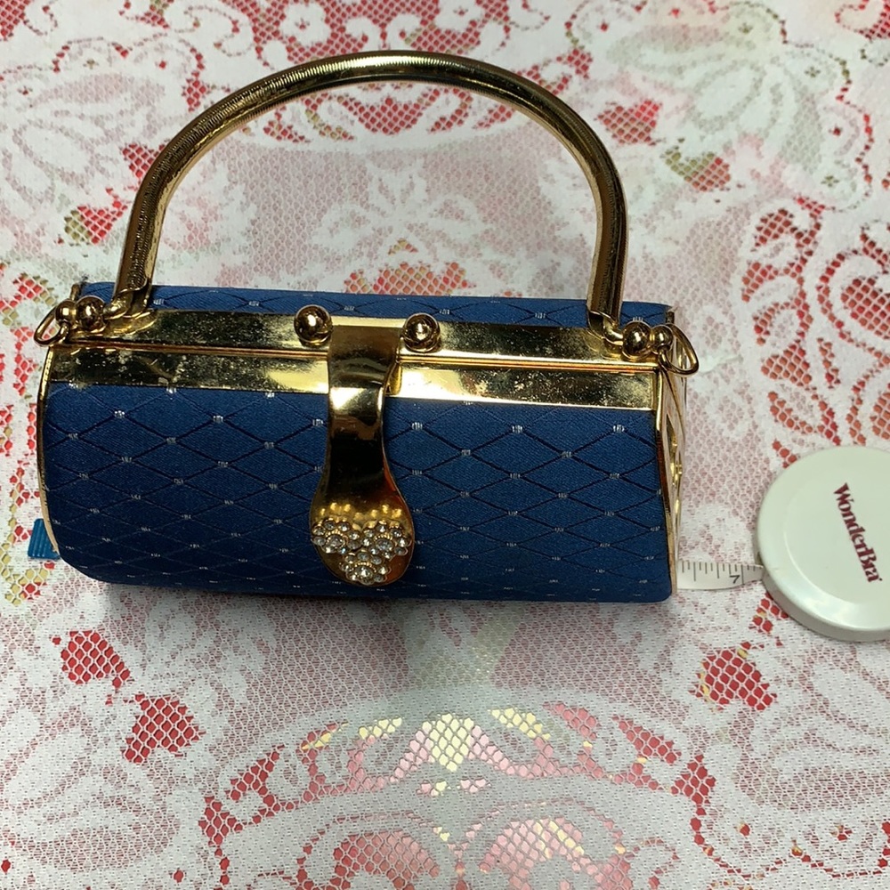 Cute brass and rhinestone purse - Picture 17 of 17